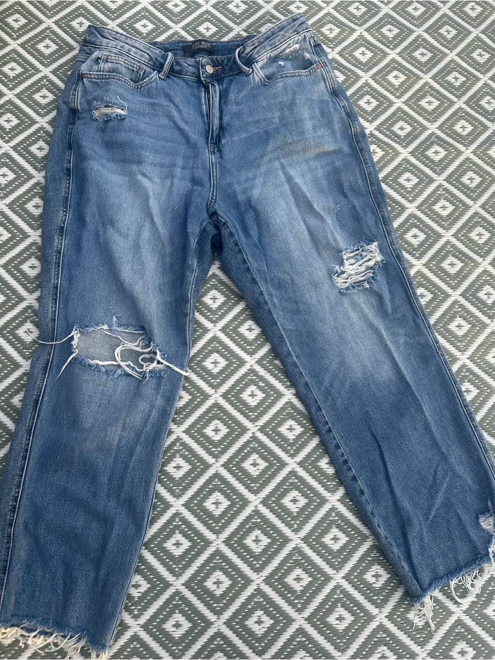 Judy Blue Light Blue Distressed Torn Knee Raw Hem Straight Boyfriend Jeans